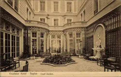 Ak Napoli Neapel Campania, Excelsior Hotel, Court Garden