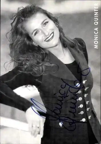 Ak Schauspielerin Monica Quinter, Portrait, Autogramm