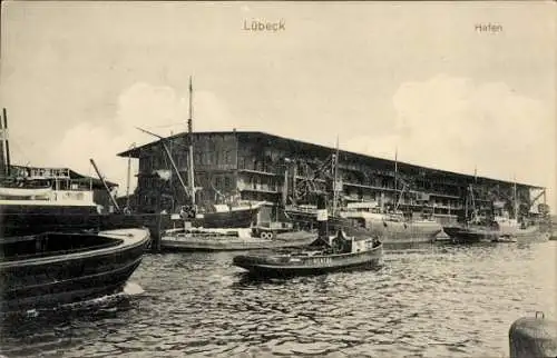 Ak Hansestadt Lübeck, Hafen, Schiffe, Schlepper
