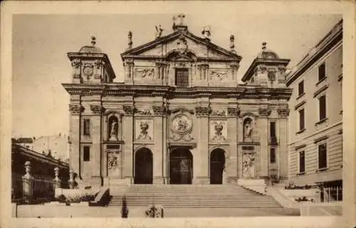 Ak Madrid Spanien, Kirche Santa Barbara, die Königlichen Salesianer, Blick auf eine Kirche