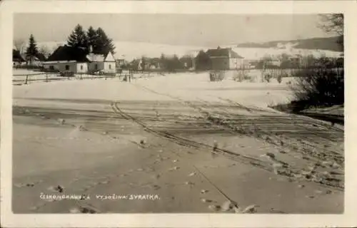 Ak Svratka Swratka Region Hochland, Wohnhäuser, Winter, Schnee
