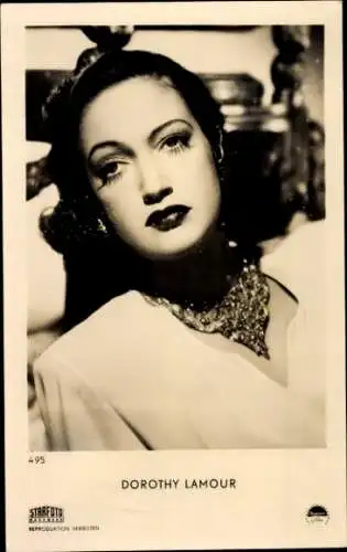 Ak Schauspielerin Dorothy Lamour, Portrait