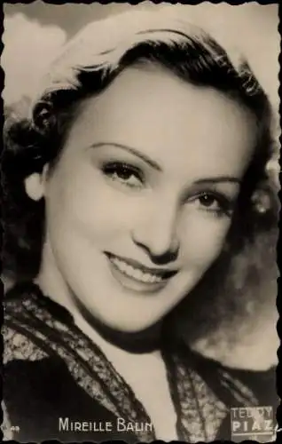 Ak Schauspielerin Mireille Balin, Portrait