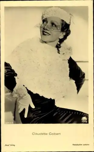 Ak Schauspielerin Claudette Colbert, Portrait
