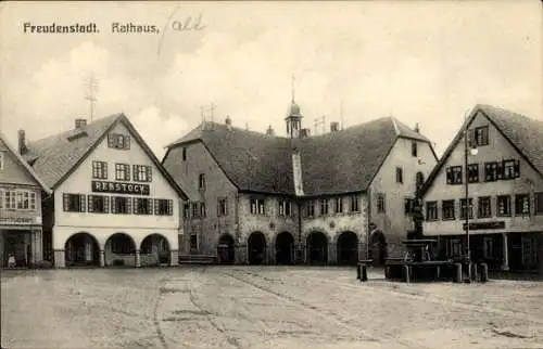 Ak Freudenstadt im Nordschwarzwald, Rathaus, Gasthaus Rebstock
