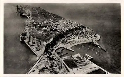 Ak Nordseeinsel Helgoland, Gesamtansicht, Fliegeraufnahme