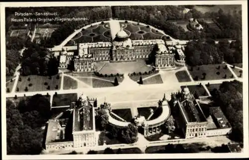 Ak Potsdam in Brandenburg, Sanssouci, Neues Palais, Fliegeraufnahme