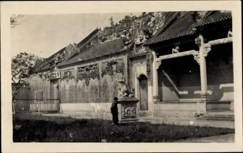 Foto Ak Asien, Vietnam? Tempelanlagen