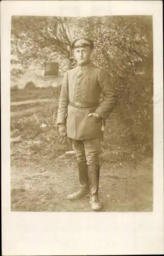 Foto Ak Deutscher Soldat in Uniform, Portepee-Uffz. Bayern