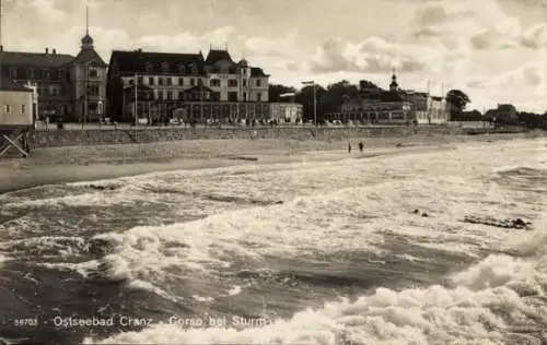 Ak Selenogradsk Ostseebad Cranz Ostpreußen, Corso bei Sturm