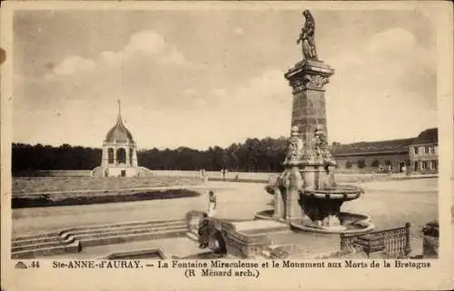 Ak Saint Anne d'Auray Morbihan, la Fontaine Miraculeuse, Monument aux Morts de la Bretagne