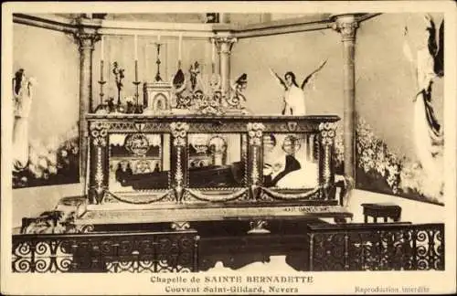 Ak Nevers Nièvre, Couvent Saint-Gildard, Chapelle de Sainte Bernadette