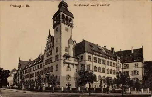 Ak Freiburg im Breisgau, großherzogliches Lehrer-Seminar