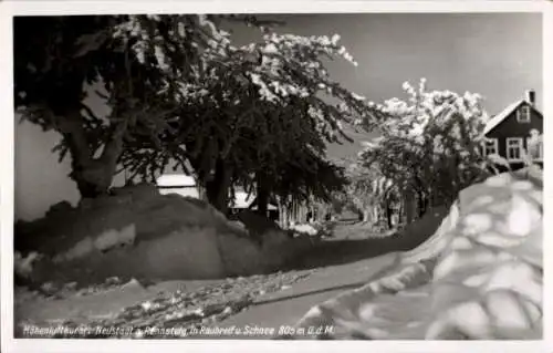 Ak Neustadt am Rennsteig Großbreitenbach in Thüringen, Teilansicht, Rauhreif, Schnee