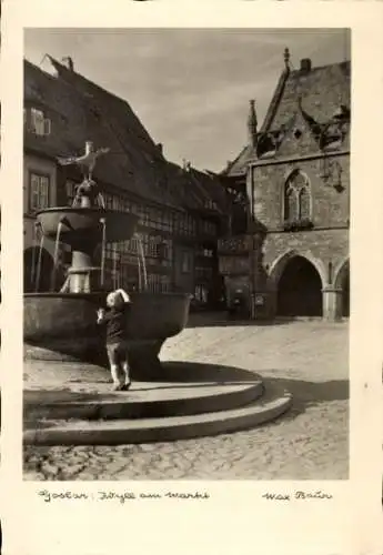 Ak Goslar am Harz, Markt, Brunnen