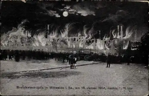 Ak Mittweida in Sachsen, Brandkatastrophe am 18. Januar 1914 nachts, brennende Häuser und Geschäfte