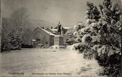 Ak Friedrichroda im Thüringer Wald, Wilhelmsplatz, Denkmal Kaiser Wilhelm I., Winter