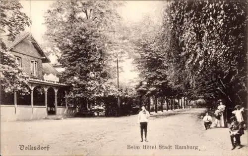 Ak Hamburg Wandsbek Volksdorf, Beim Hotel Stadt Hamburg