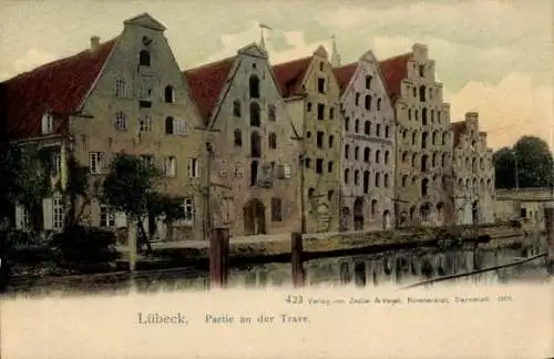 Ak Hansestadt Lübeck, Häuser an der Trave