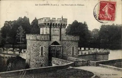 Ak La Clayette Saône-et-Loire, Le Pont Levis du Chateau