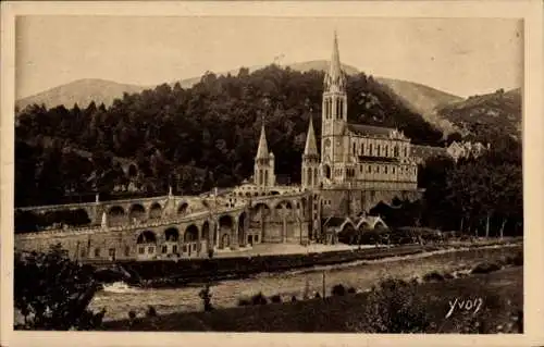 Ak Lourdes Hautes Pyrénées, La Basilique