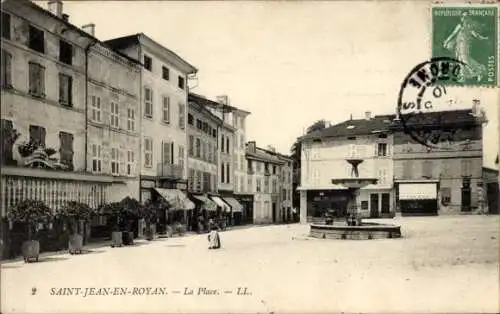 Ak St Jean en Royans Drôme, La Place