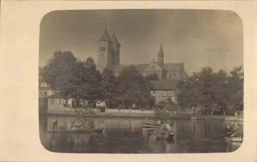 Foto Ak Bad Klosterlausnitz in Thüringen, Klosterkirche, Ruderboote