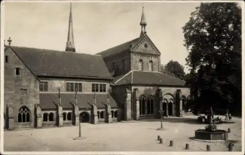 Ak Maulbronn im Enzkreis, Zisterzienser Kloster, Brunnen