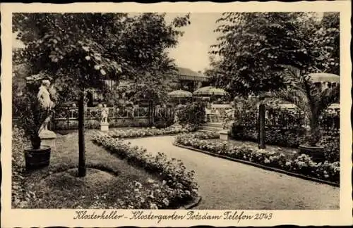 Ak Potsdam in Brandenburg, Gasthaus Klosterkeller, Klostergarten