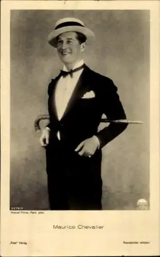 Ak Schauspieler Maurice Chevalier, Portrait, Hut