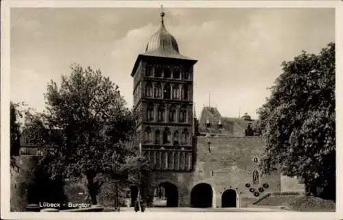 Ak Hansestadt Lübeck, Burgtor