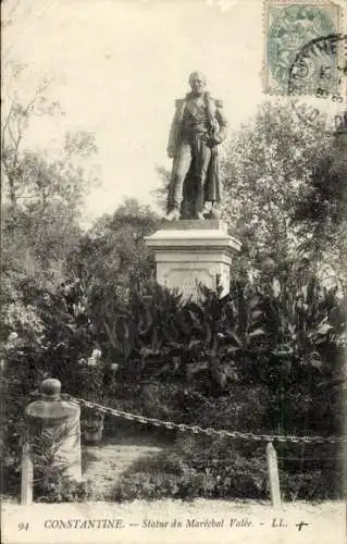 Ak Constantine, Algerien, Statue von Marechal Vallée