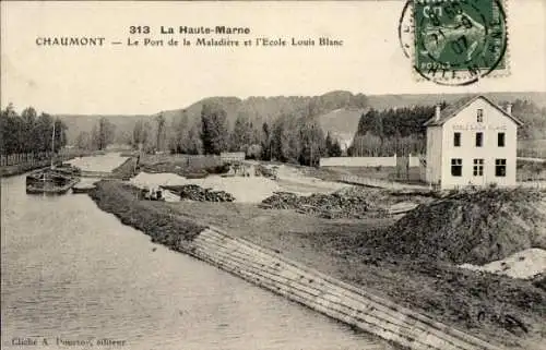 Ak Chaumont Haute-Marne, Port de la Maladiere, l'Ecole Louis Blanc