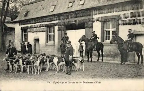 Ak Uzès Gard, Equipage, Meute de la Duchesse, Hunde