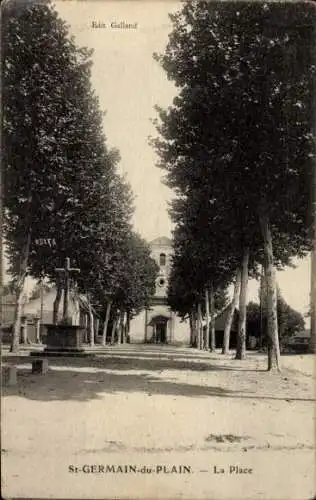 Ak St-Germain-du-Plain Saône-et-Loire, La Place