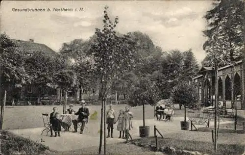 Ak Northeim in Niedersachsen, Gesundbrunnen, Besucher