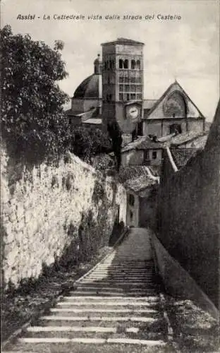 Ak Assisi Umbria, Cattedrale vista dalla strada del Castello
