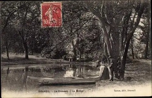 Ak Draveil Essonne, Le Château, Le Miroir, Étang avec Barque