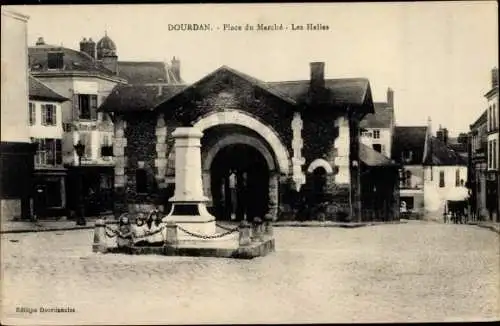 Ak Dourdan Essonne, Place du Marché, Les Halles
