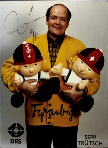 Ak Schauspieler Sepp Trütsch, Portrait, Autogramm,  zwei Puppen