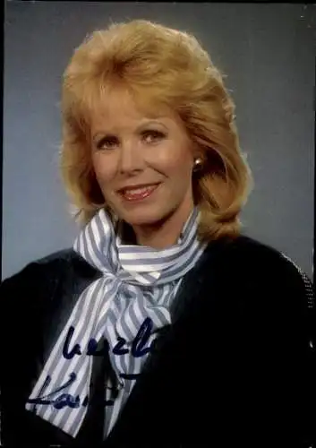 Ak Schauspielerin Karin Tietze-Ludwig, Portrait, Autogramm, Fernsehmoderatorin