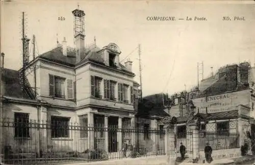 Ak Compiègne Oise, La Poste