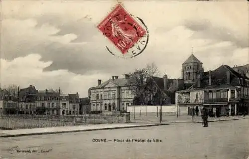 Ak Cosne Nièvre, Place de l'Hotel de Ville