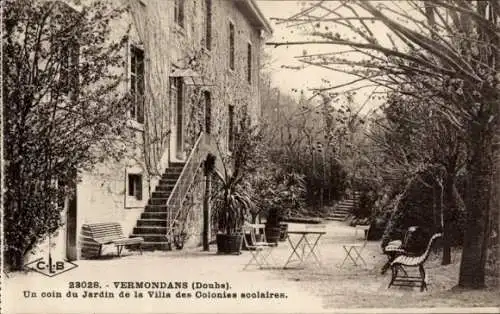 Ak Vermondans Doubs, Eine Ecke des Gartens der Villa des Colonies scolaires