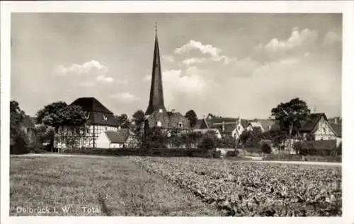 Ak Delbrück in Ostwestfalen, Totalansicht, Kirchturm