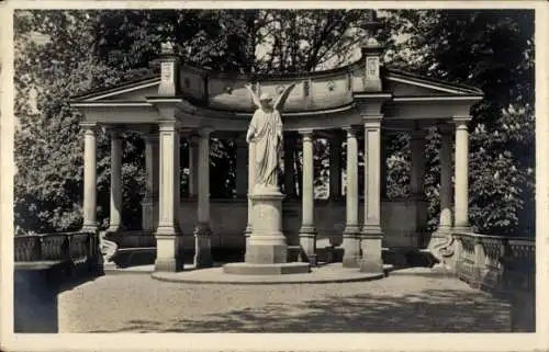 Ak Baden Baden am Schwarzwald, Fürstenbergdenkmal, Echo