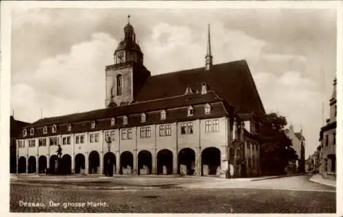 Ak Dessau, Arkaden am großen Markt, Kirche