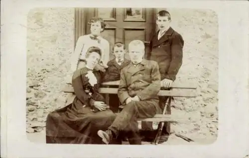 Foto Ak Seeham in Salzburg, Familienbild, Eltern, Kinder