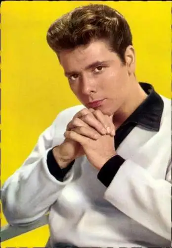 Ak Sänger Cliff Richard, Portrait
