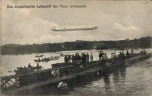 Ak Zeppelin Luftschiff LZ 3 beim Aufstieg, das Haltefloß verlassend, Bodensee